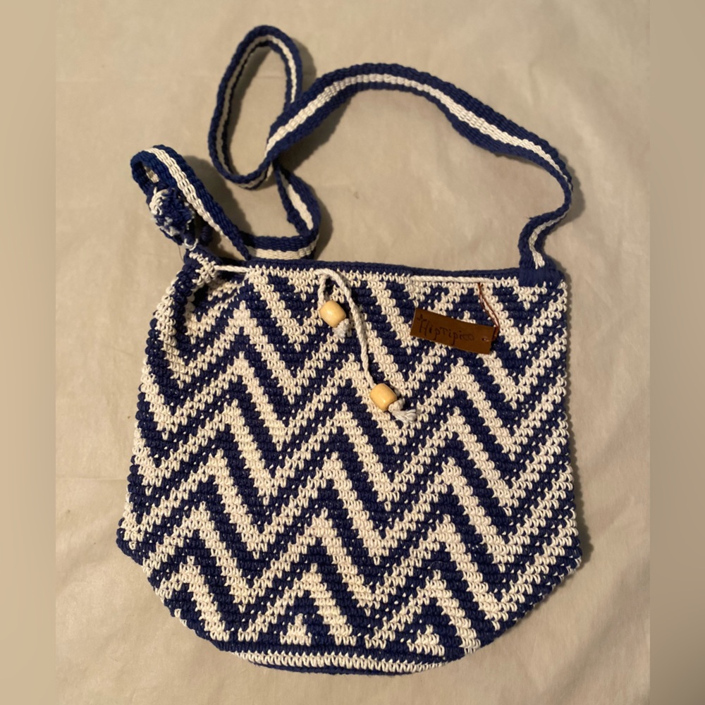 Handbag blue and white